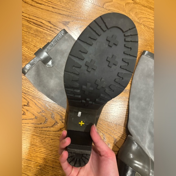 Rare Dr. Martens Women's Leather Josie Grey Boots Size 10 - Picture 4 of 6